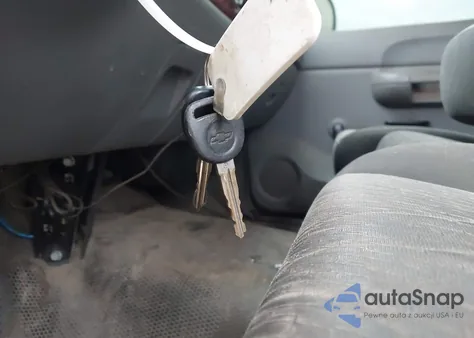 2009 Chevrolet Silverado 1500 Work Truck from USA, damaged, VIN 1GCEC14X89Z199771